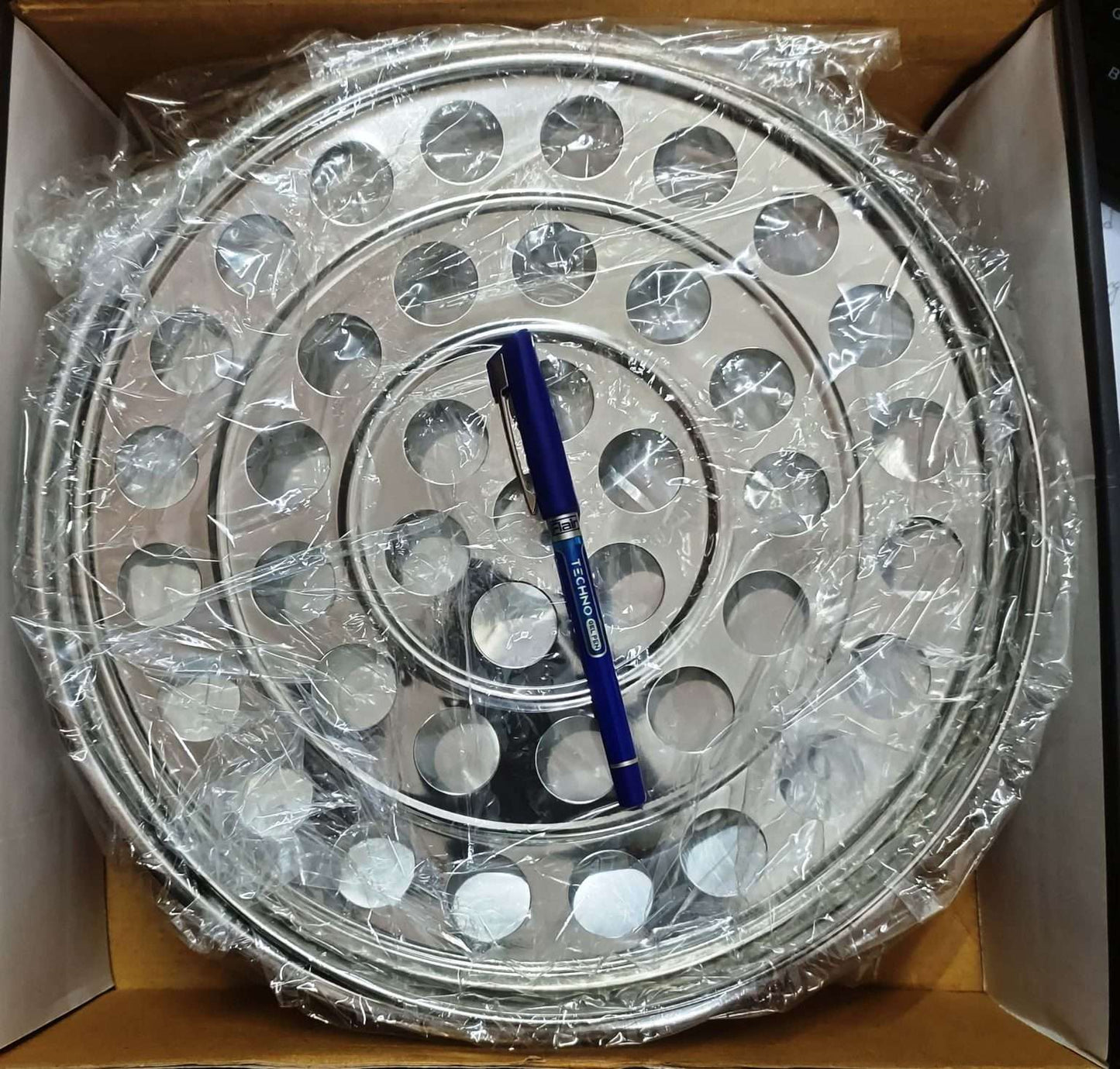 JAYCO Holy Communion Tray, Two-Set Stainless Steel with 80 Plastic Cups, Stackable Trays with Closed Cross-Top Lid for Church Communion Service |