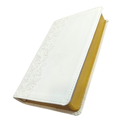 NKJV Bride's Bible, White Leathersoft, Red Letter, Comfort Print (Wedding Keepsake) | English Bible, Holy Bible