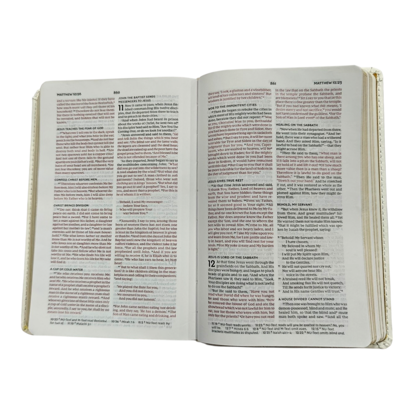 NKJV Bride's Bible, White Leathersoft, Red Letter, Comfort Print (Wedding Keepsake) | English Bible, Holy Bible