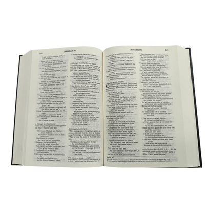 NLT Topical Study Bible, New Living Translation (Explore 700+ Topics) | Study Bible, Reference Bible | Holy Bible