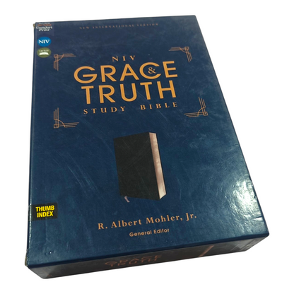 NIV Grace & Truth Study Bible, Thumb Index, Comfort Print, Red Letter Edition | Study Bible, Reference Bible | Holy Bible