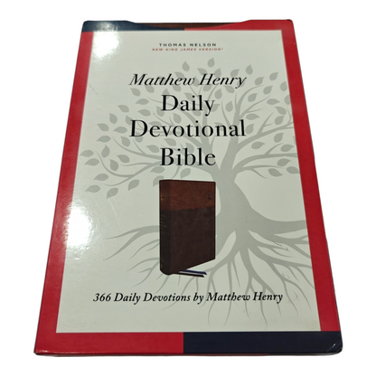 NKJV Matthew Henry Daily Devotional Bible - Brown Leathersoft (New King James Version) | English Bible, Holy Bible