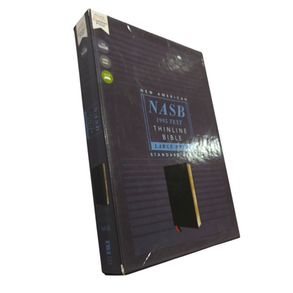 NASB Large-Print Thinline Bible, Red Letter Edition - Bonded Leather, Black (New American Standard Bible) | English Bible, Holy Bible