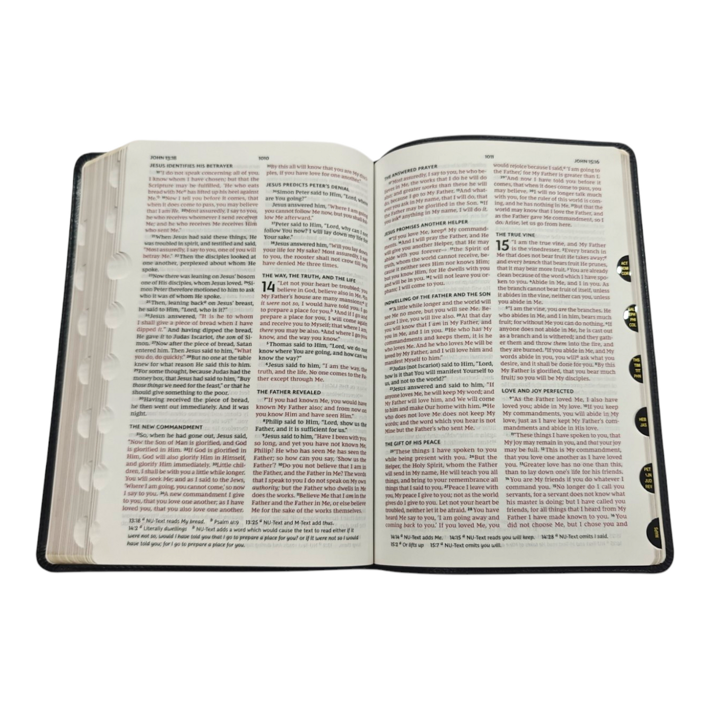 NKJV Thinline Reference Bible, Leather-Look, Black, Red Letter Edition, Comfort Print | Study Bible, Reference Bible | Holy Bible