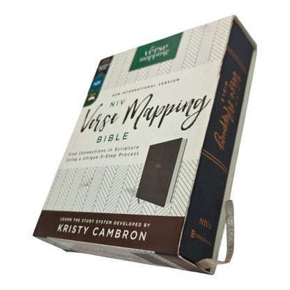 NIV Verse Mapping Bible, Comfort Print, Find Connections in Scripture with a Unique 5-Step Study Process, 420 Verse Maps (New International