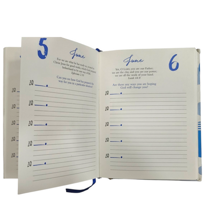 Q&A Bible Verse 5-Year Journal | Christian Journal, Prayer Journal | English Christian Book