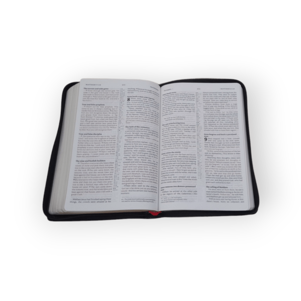 NIV Cross Reference With Concordance Black Leather Cover (7)