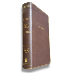 NKJV Compact Large Print | Reference Bible |