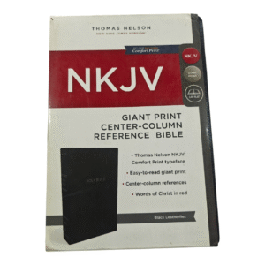 Read Comfortably, Study Deeply: The NKJV Giant Print Reference Bible (Center-Column)