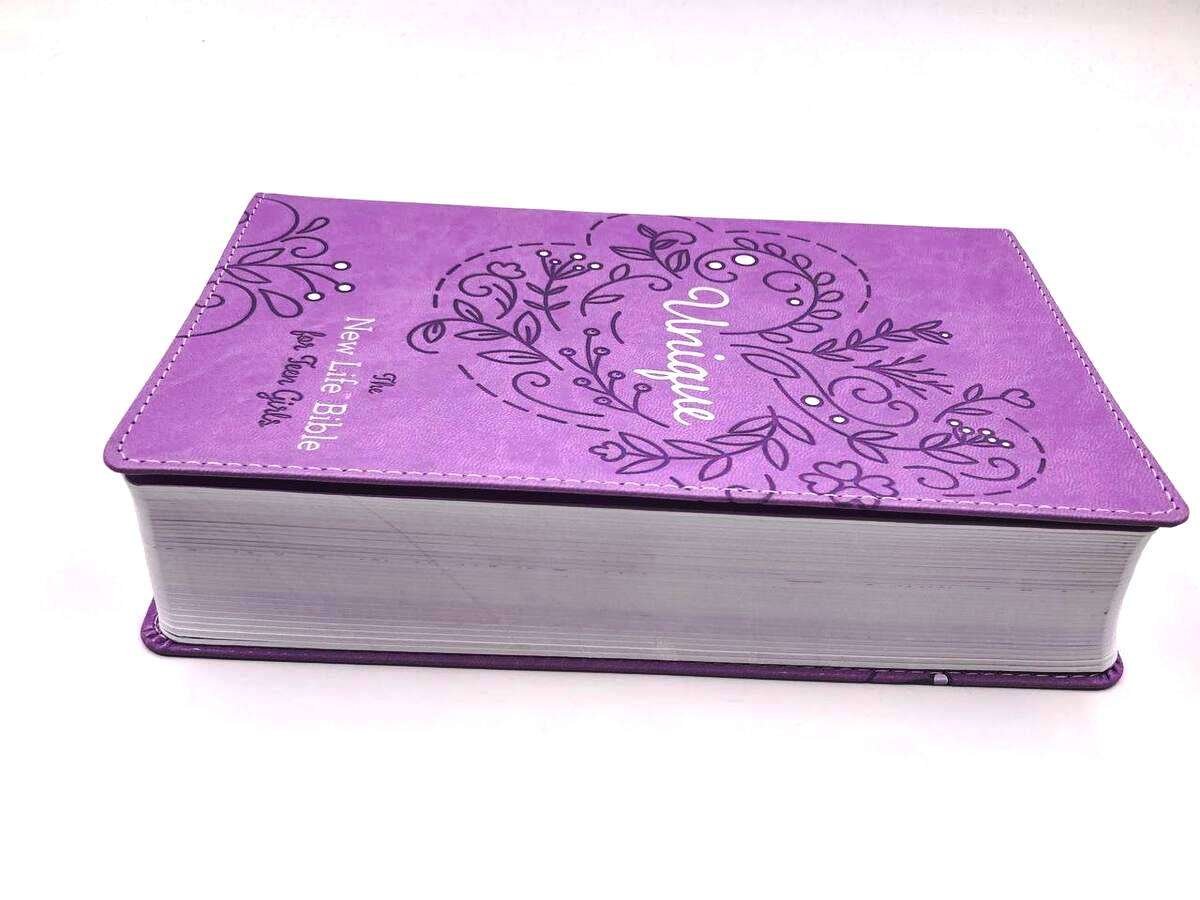 The New Life Bible for Teen Girls: Unique Purple Soft Leather Edition