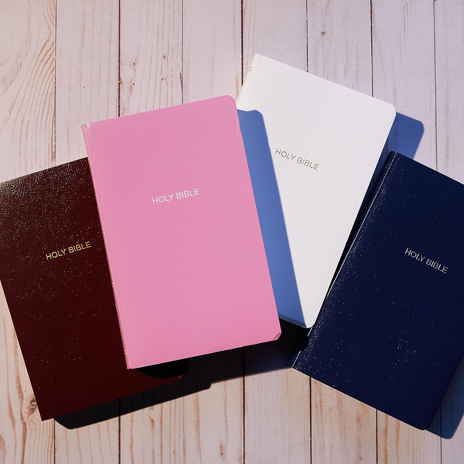 NKJV Gift and Award Bible, imitation leather with red letter Comfort Print