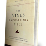 The NKJV, Vines Expository Bible Hardcover : A Guided Journey Through the Scriptures with Pastor Jerry Vines
