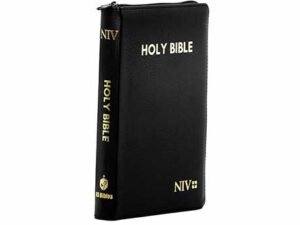 NIV Holy Bible Capsule With Zip, Black