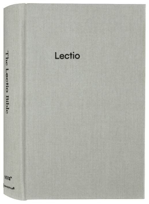 Niv Lectio Bible: Ancient Pathways To Scripture (black Letter Edition)